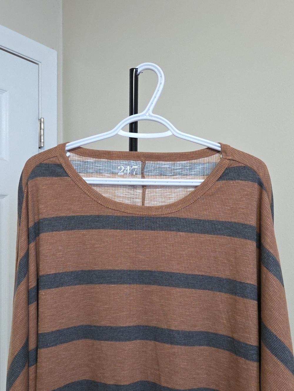 Maurices Plus Size Brown Gray Striped Scoop Neck Dolman Sweater Rayon Blend - Picture 4 of 9
